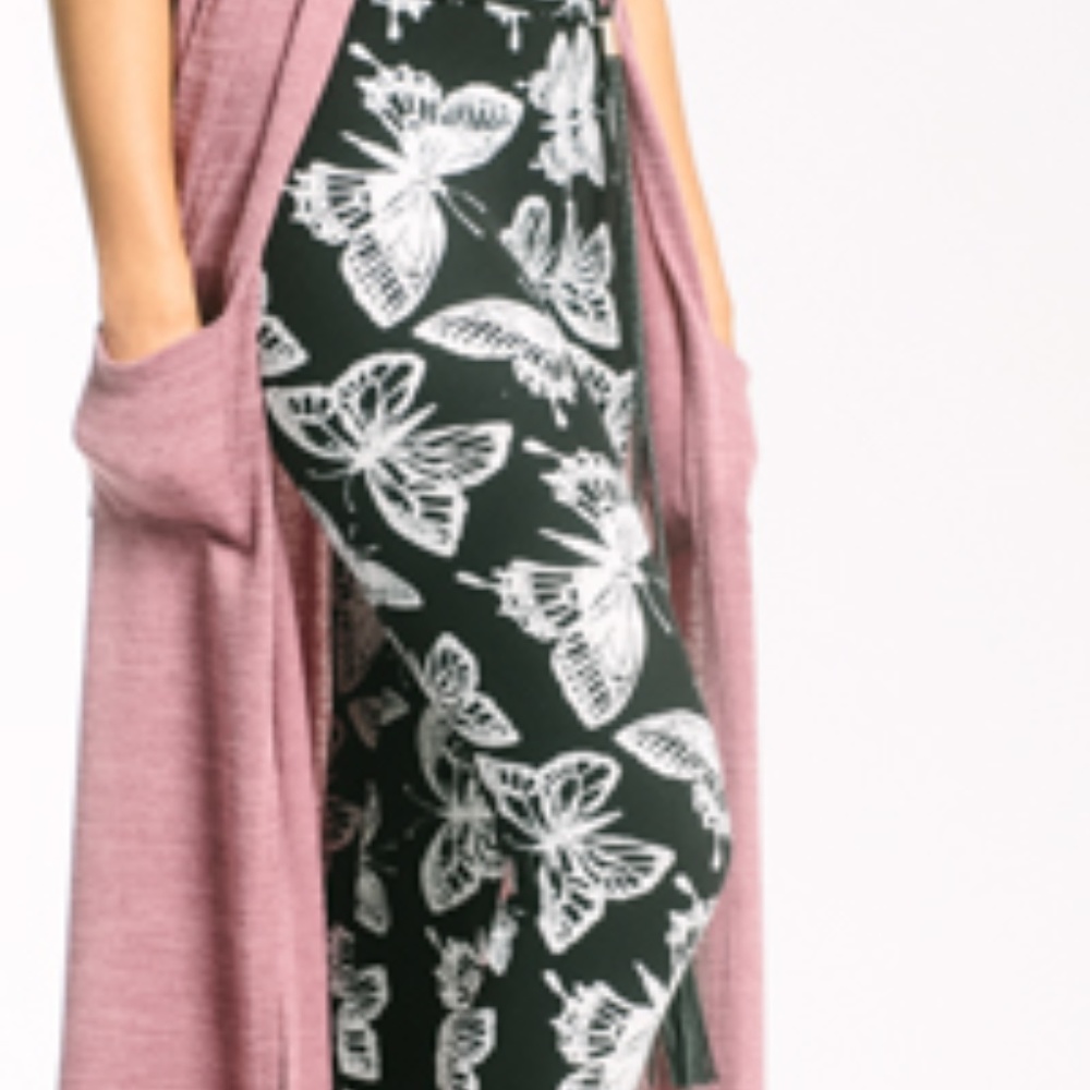 NWT Agnes & Dora Fragile Beauty Leggings Size S/M